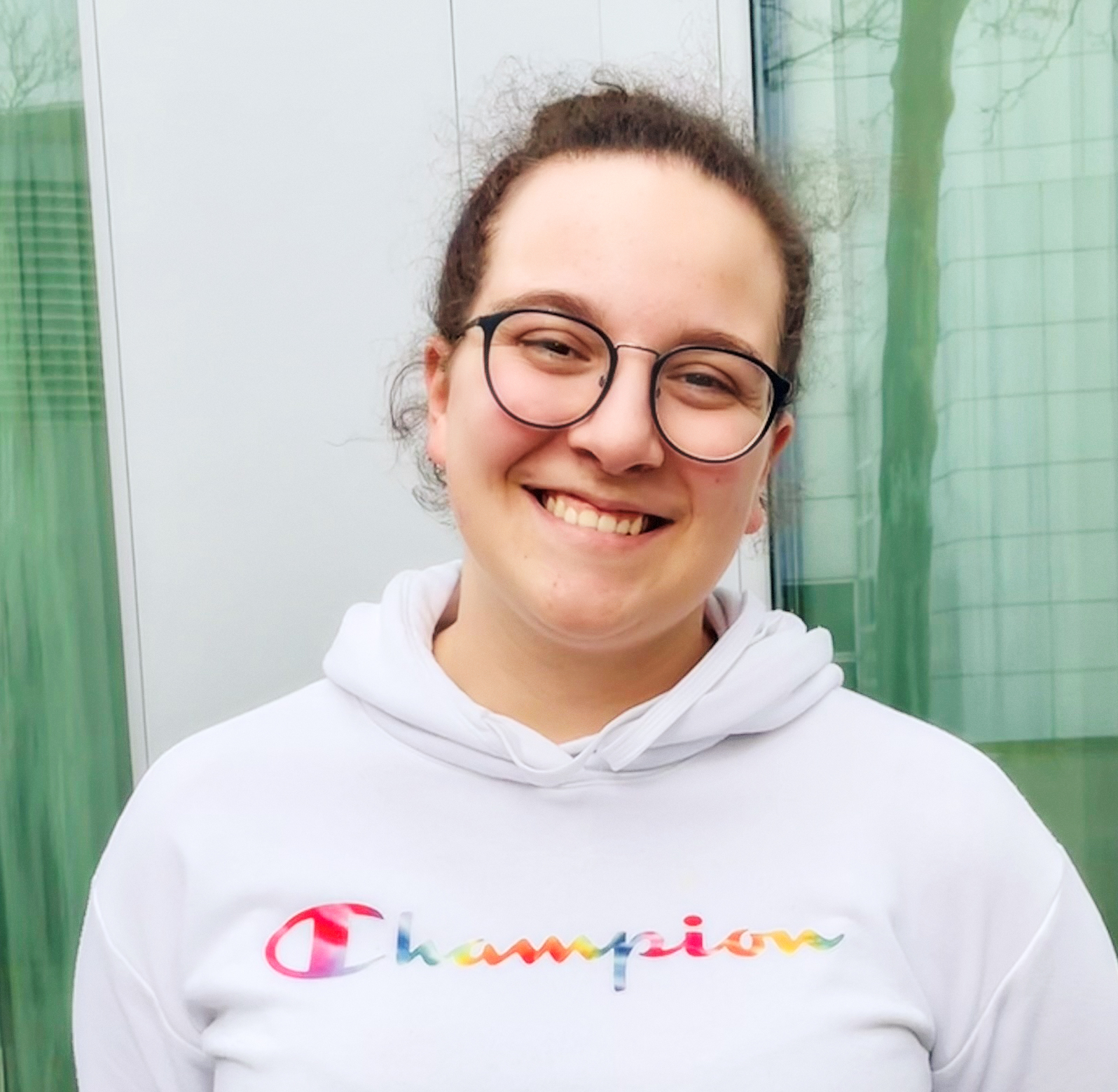 This image shows Svenja Hiotidis